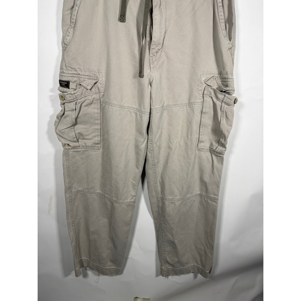 Abercrombie‎ & Fitch Mens Khaki Cargo Pants 34R Tan Cotton Drawstring Frayed Hem - Picture 3 of 9